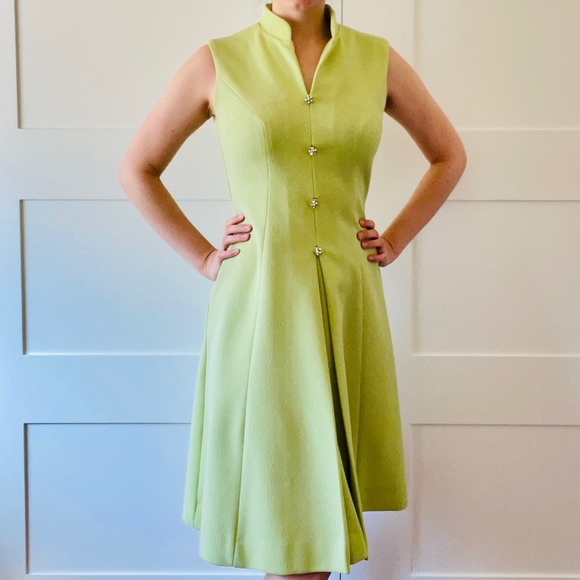 ILGWU Dresses & Skirts - Vintage Green Shirtdress